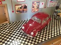 1:18 Johnny Lightnning Volkswagen Sedan 1963 Rojo. Subida por santinogahan